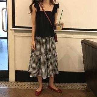 Square-neck Tank Top / Plaid Midi A-line Skirt