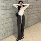 Long-sleeve Square-neck T-shirt / Wide-leg Pants