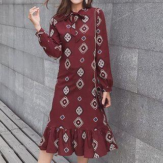 Long-sleeve Printed Tie-neck A-line Midi Dress / Camisole Top