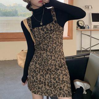 Long-sleeve Turtleneck Knit Top / Leopard Print Mini Overall Dress