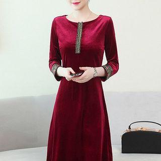 Long-sleeve Contrast-trim Midi A-line Velvet Dress