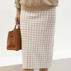 Band-waist Checked H-line Knit Skirt
