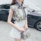 Set: Tie Neck Floral Sleeveless Top + Shorts