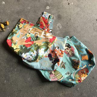 Print Zip Handbag