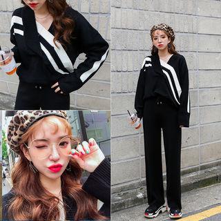 Contrast-trim Layered Knit Top