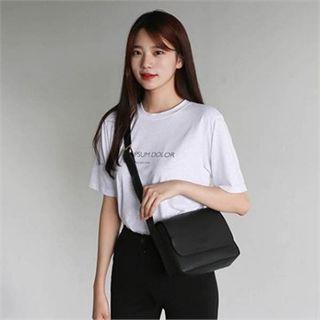 Lettering Relaxed-fit Colored T-shirt
