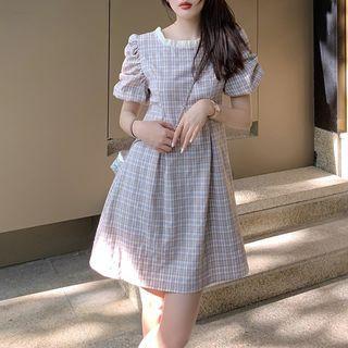 Puff-sleeve Plaid Lace Panel Dress