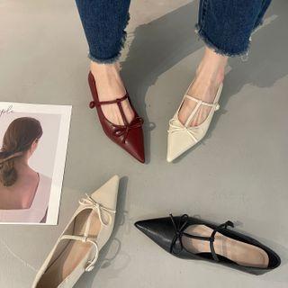 Pointy T-strap Mary Jane Shoes