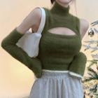 Set : High-neck Cutout Cropped Tank Top Sweater + Sleeve Guards Green - One Size