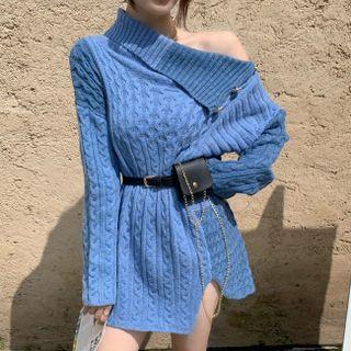 Asymmetrical Cable Knit Sweater / Waist Bag