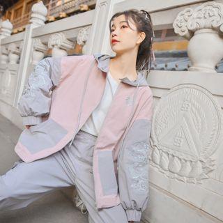 Hooded Dragon Embroidered Jacket / Tassel Cargo Jogger Pants