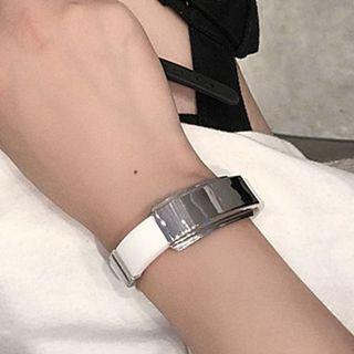 Metal Faux-leather Bracelet