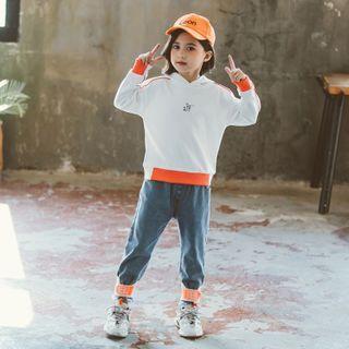 Set: Lettering Hoodie + Straight-cut Jeans