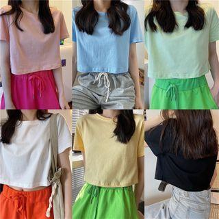 Short-sleeve Plain T-shirt / Drawstring Shorts / Lettering Sweatpants