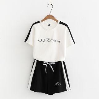 Set: Short-sleeve Contrast Trim Letter T-shirt + Sweatshorts White - One Size