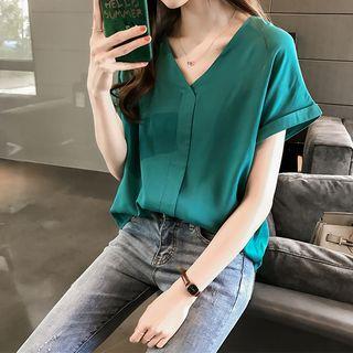 Short-sleeve Open Back V-neck Top