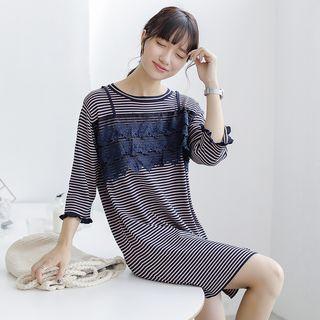Lace-panel 3/4-sleeved Tunic