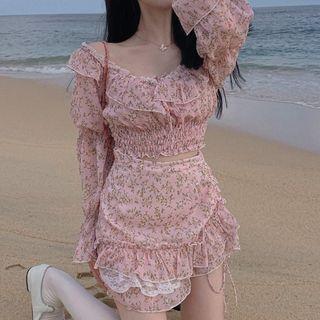 Long-sleeve Off-shoulder Flower Print Crop Top / Ruffle Hem Mini Pencil Skirt