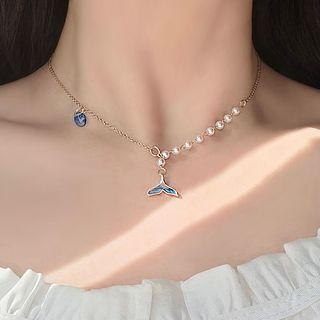 Faux Pearl Fishtail Charm Necklace