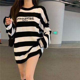 Striped Sweater Stripes - White & Black - One Size