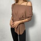 Asymmetrical Cold-shoulder Shirred T-shirt