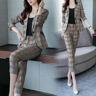 Set: Single Buttoned Plaid Blazer + Cropped Dress Pants