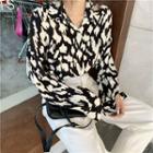 Print Long-sleeve Loose-fit Shirt / Turtle-neck Sweater / Plain Jeans