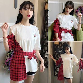 Contrast Panel Cutout Shoulder Elbow-sleeve T-shirt