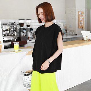 Boxy-fit Plain Sleeveless Top