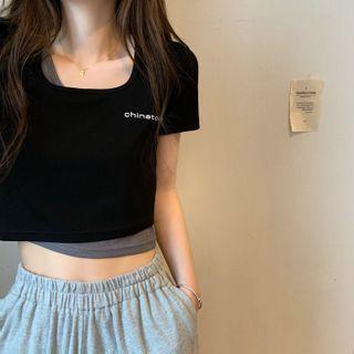 Mock Two-piece Short-sleeve Lettering Print Crop Top