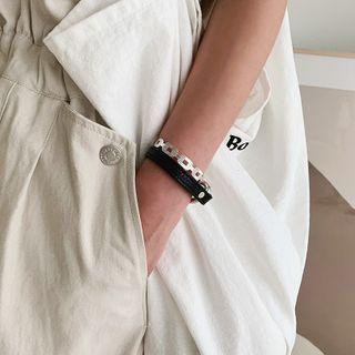 China Linked Metallic Bangle