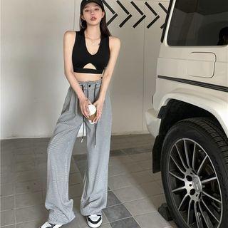 Cropped Camisole Top / Houndstooth Wide Leg Pants