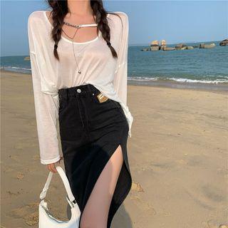 Round-neck Plain Oversize Top With Chain
