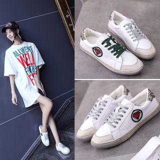 Diamond Embroidered Lace Up Sneakers