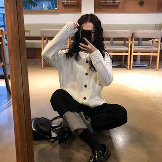 Pocket Round-neck Cardigan