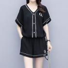 Set: Short-sleeve Contrast Trim T-shirt + Short
