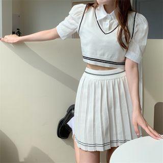 Short-sleeve Shirt / Sweater Vest / Pleated Skirt