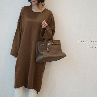 Drop-shoulder Dip-back Midi Sweater Dress