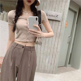Short-sleeve Button-up T-shirt / Wide-leg Pants