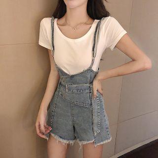 Short-sleeve T-shirt / Denim Suspender Shorts