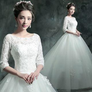 Lace 3/4-sleeve Ball Gown Wedding Dress