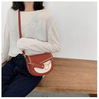 Faux Leather Irregular Saddle Crossbody Bag