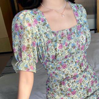 Short-sleeve Square-neck Floral Mini Sheath Dress