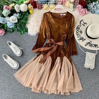 3/4-sleeve Mesh Paneled Velvet A-line Midi Dress
