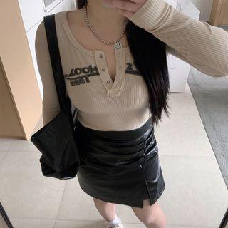 Long-sleeve Lettering Henley T-shirt