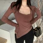 Square-neck Irregular Hem T-shirt