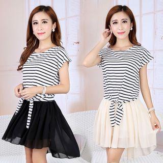 Set: Short-sleeve Striped T-shirt + Sheer Skirt
