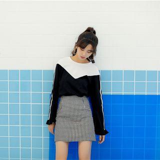 Long-sleeve Color-block Ruffled Top