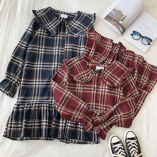 Color-block Peter-pan Collar Single-breasted Long-sleeve Dress