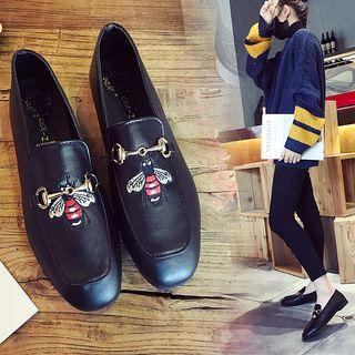 Floral Embroidery Loafers